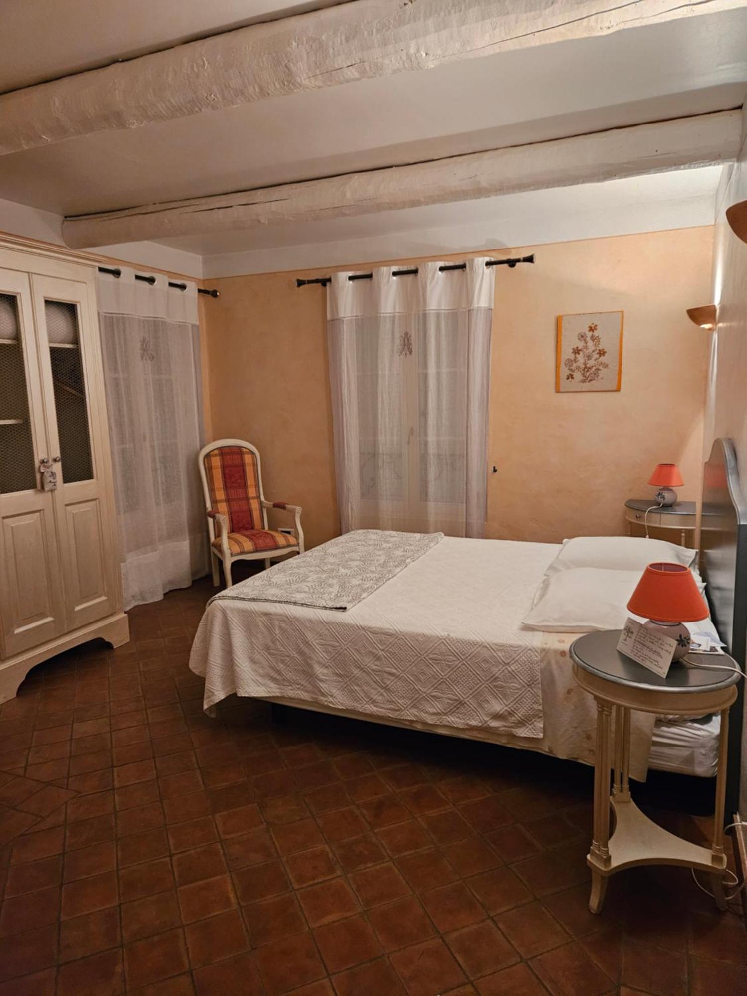 Bed and Breakfast Bastide des Oliviers Moustiers-Sainte-Marie Exterior foto